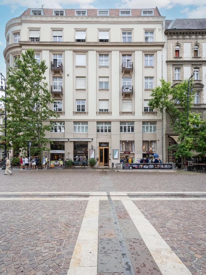 Basilika Monnalisa Luxury 3 Bedrooms Apartment With Amazing View Need Reservation X Free Parking Budapest Exterior foto