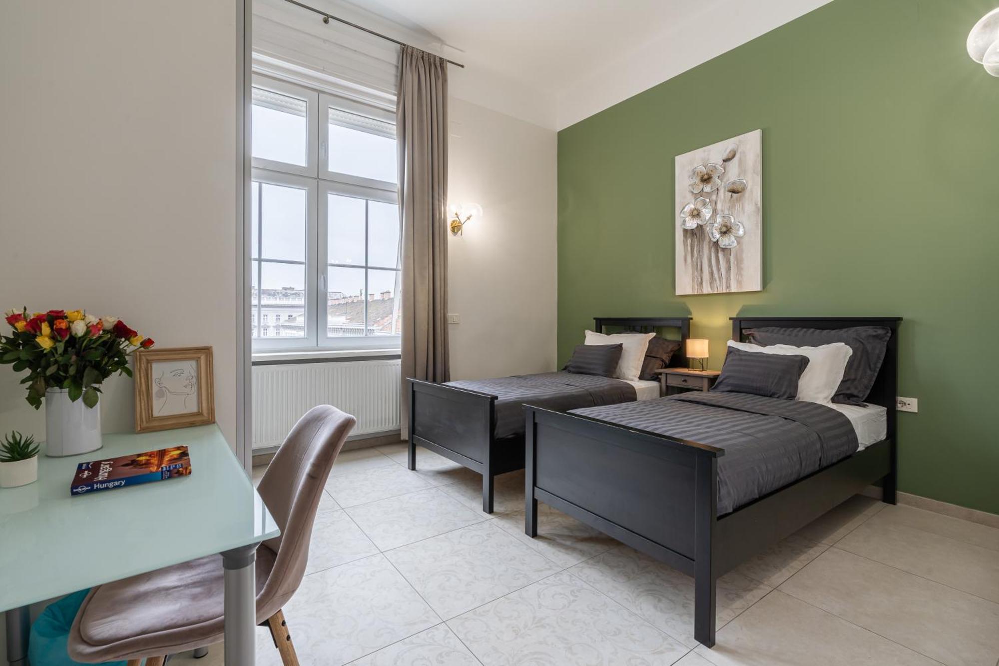 Basilika Monnalisa Luxury 3 Bedrooms Apartment With Amazing View Need Reservation X Free Parking Budapest Exterior foto